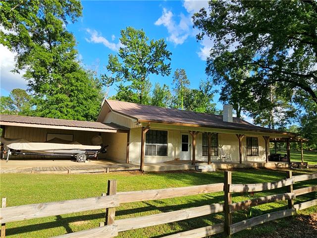 68 Hanna Beaubouef Road Deville, LA 71328 - Photo 1 of 20