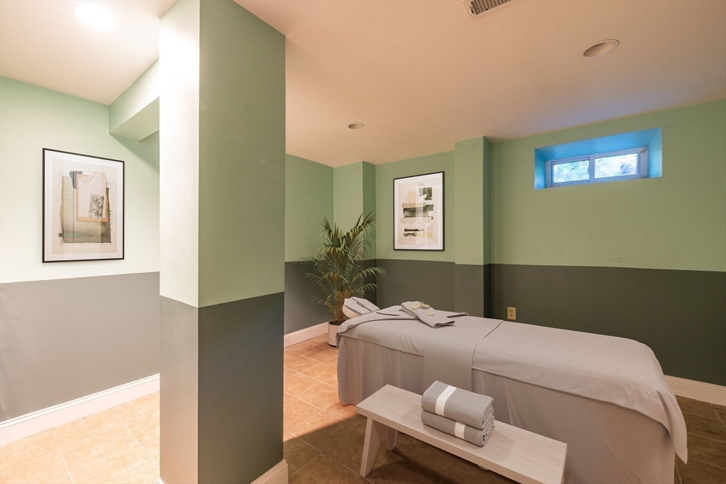 567 Talbot Avenue, Unit 20 Boston, MA 02124 - Photo 10 of 16