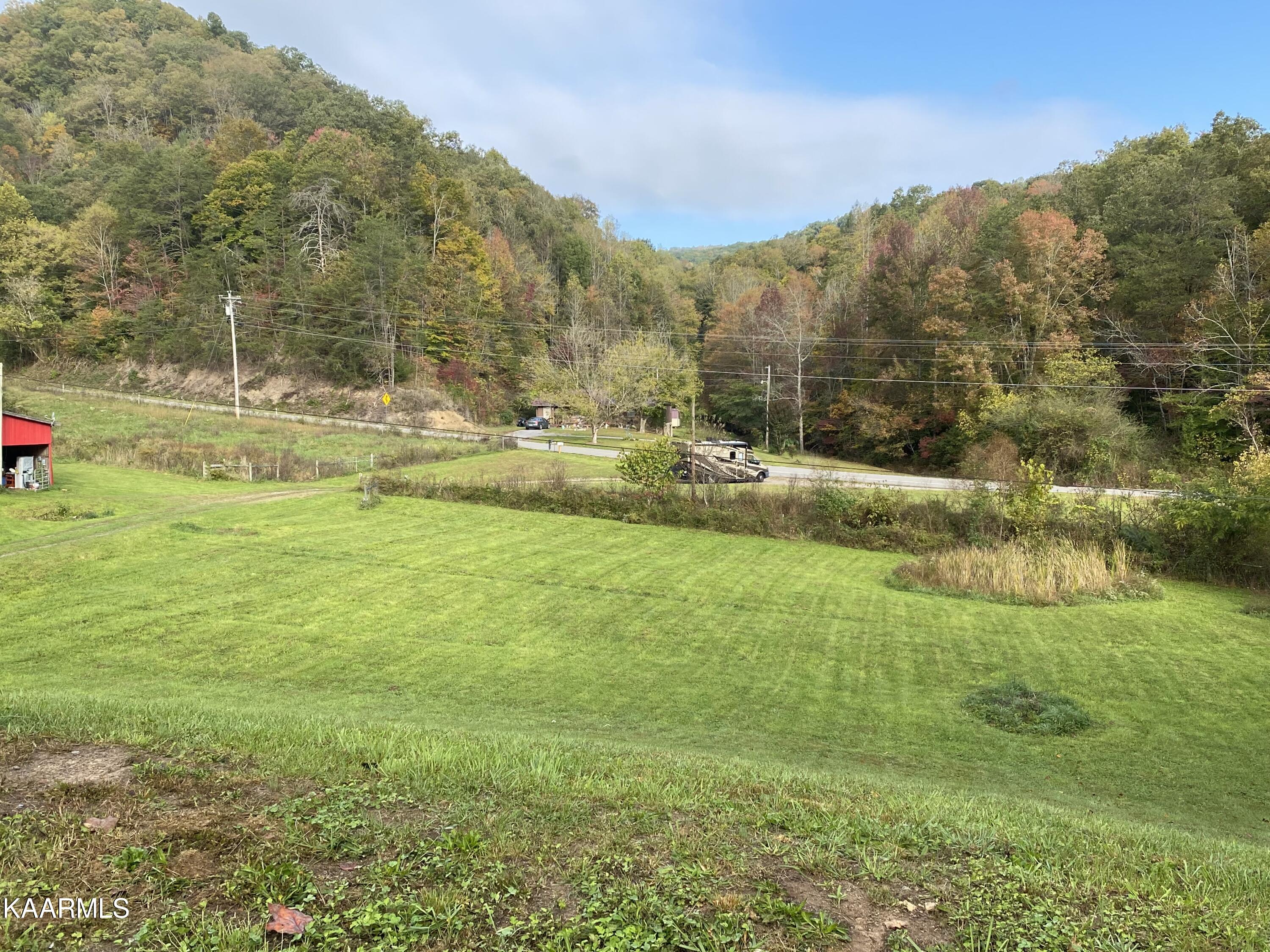 267 Back Valley Road Sneedville, TN 37869 - Photo 13 of 18 IMG_9372