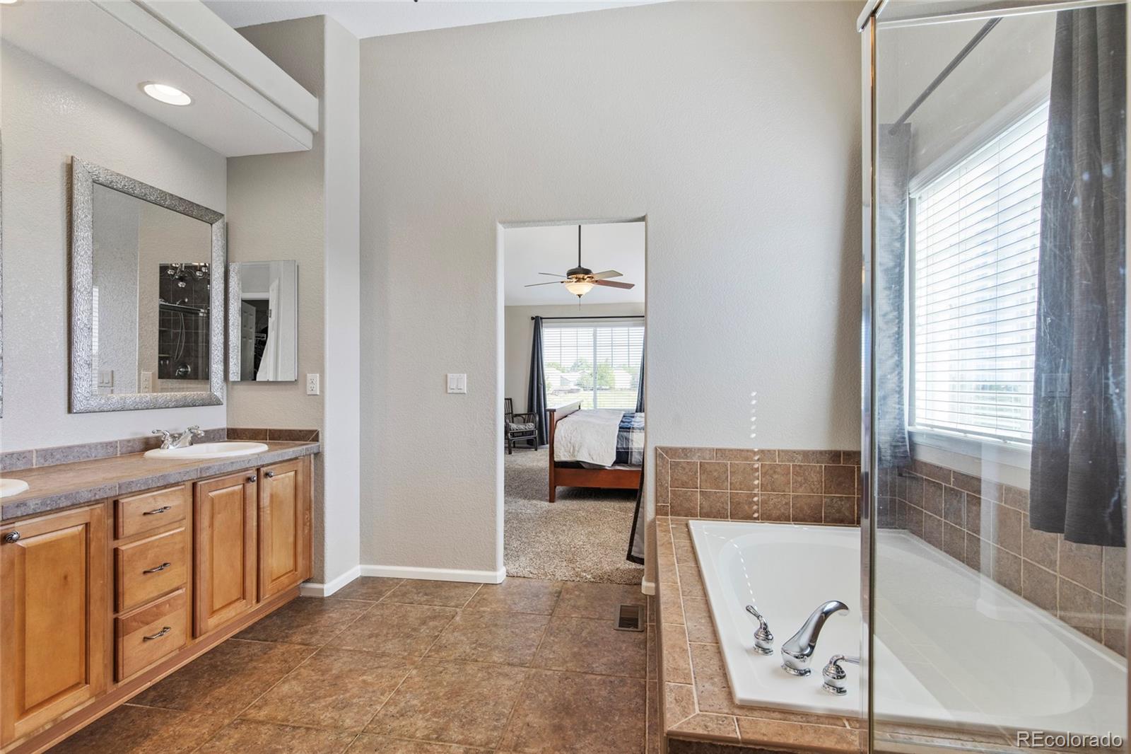 10533 Redcone Way Highlands Ranch, CO 80130 - Photo 19 of 40 Gallery Image 19