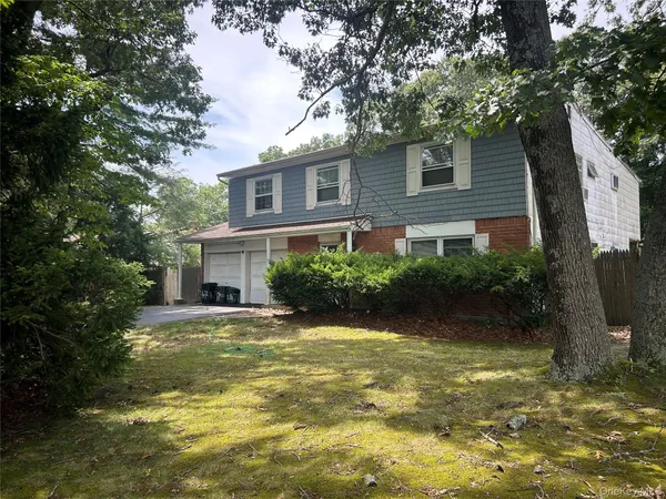 $475,000 | 47 Andover Drive, Coram, NY 11727