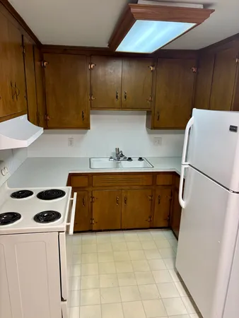 $1,100 | 118 North Spring Street, Unit 1, Murfreesboro, TN 37130
