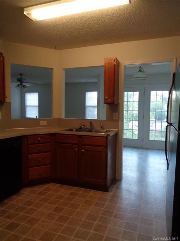 967 Ramsgate Drive Southwest Concord, NC 28025 - Photo 5 of 16 Gallery Image 5