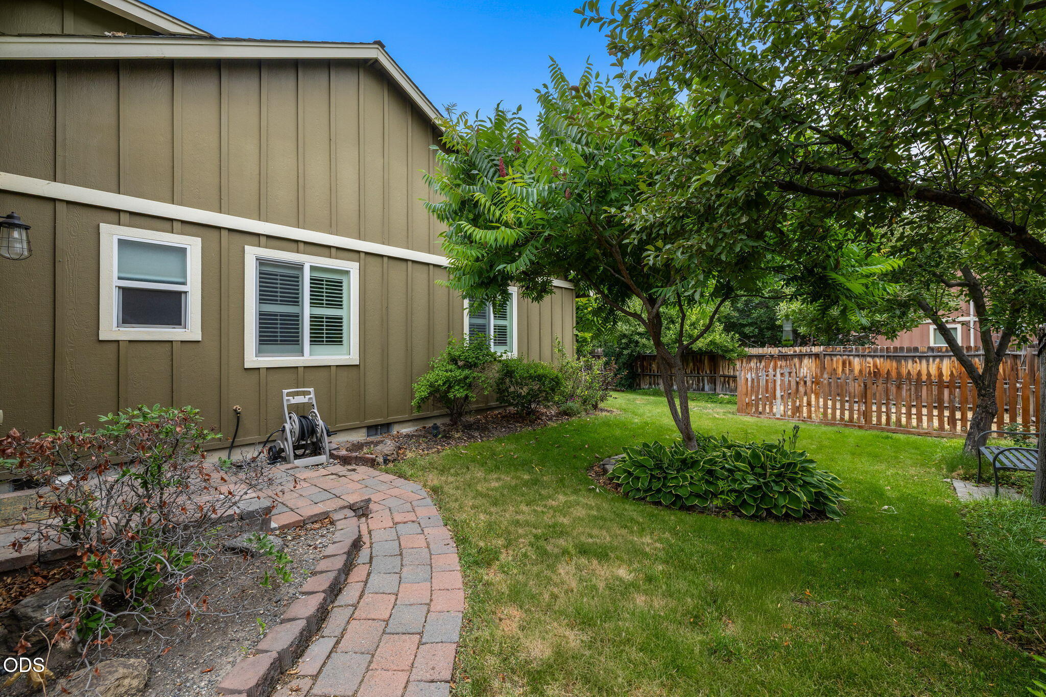 2041 Southwest Obsidian Avenue Redmond, OR 97756 - Photo 39 of 49