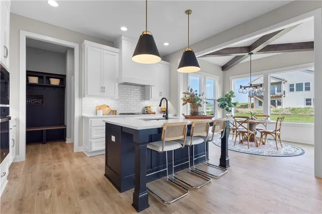 $639,000 | 1712 Southwest Arbormist Drive, Lee's Summit, MO 64082