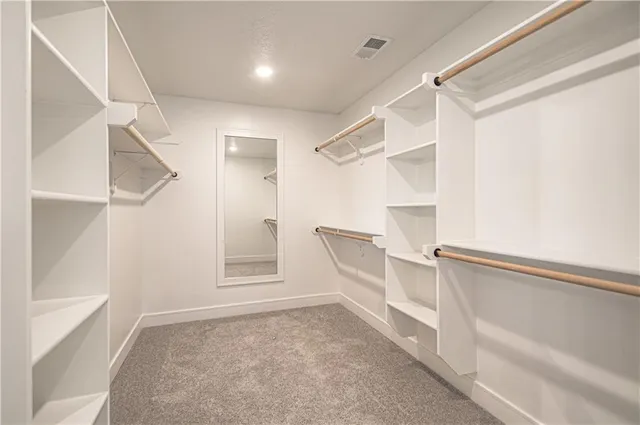 $639,000 | 1712 Southwest Arbormist Drive, Lee's Summit, MO 64082