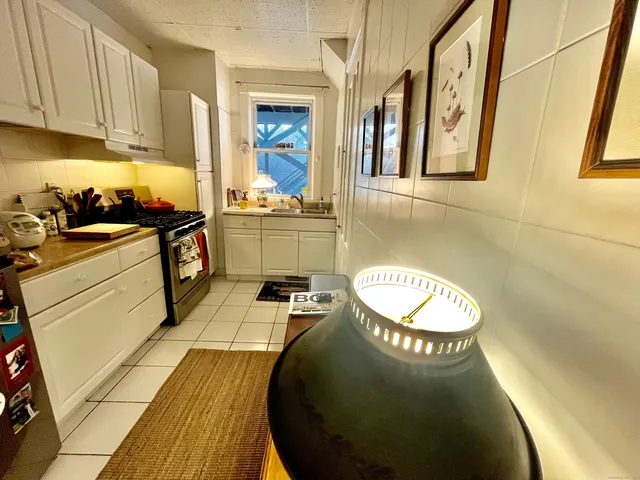 $1,795 | 604 Orange Street, Unit 1B, New Haven, CT 06511