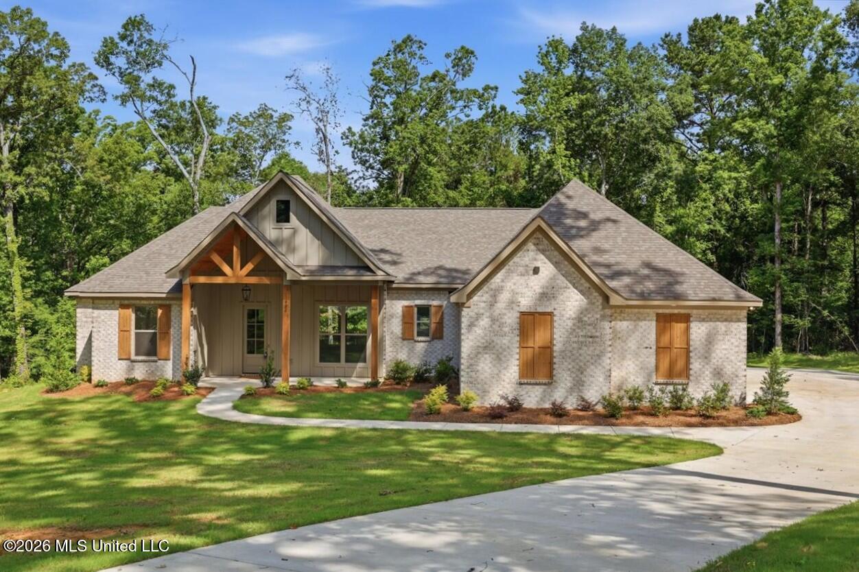 922 Mullican Road Florence, MS 39073 - Photo 1 of 61 02-922 Mullican Rd _ Home Tours MS