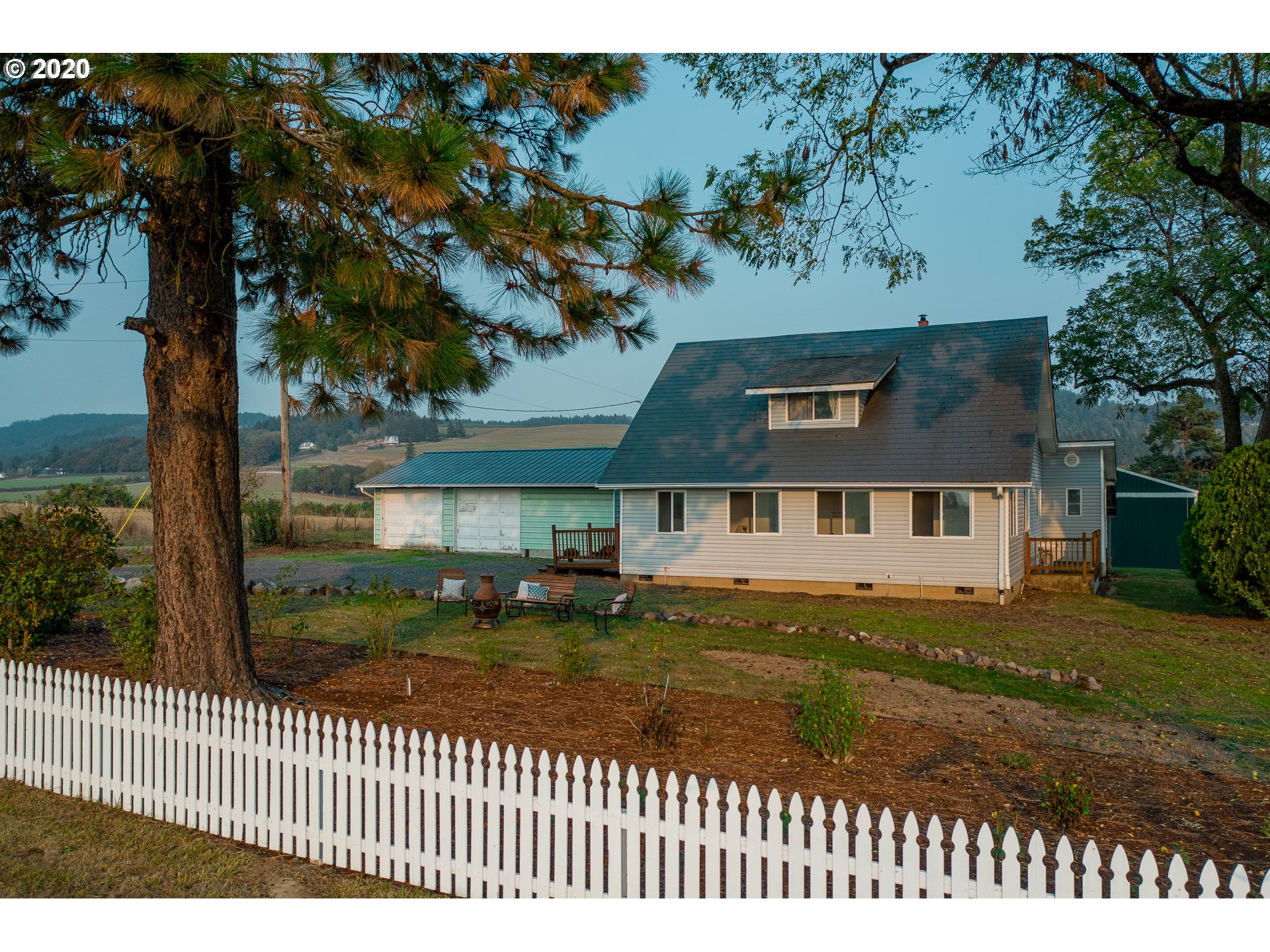 5360 Northeast Duniway Road Dayton, OR 97114 - Photo 4 of 30 Gallery Image 4
