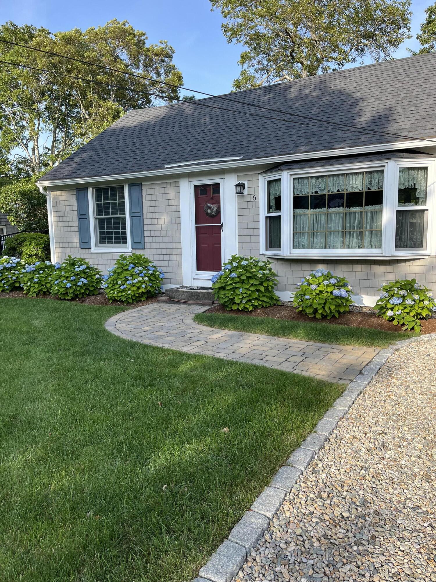 6 Oak Street Dennis Port, MA 02639 - Photo 2 of 25 IMG_3730