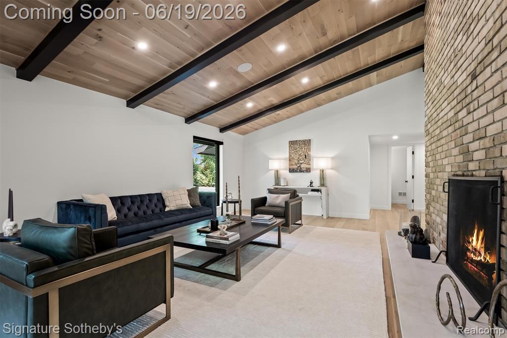 4340 Charing Cross Road Bloomfield Hills, MI 48304 - Photo 6 of 33