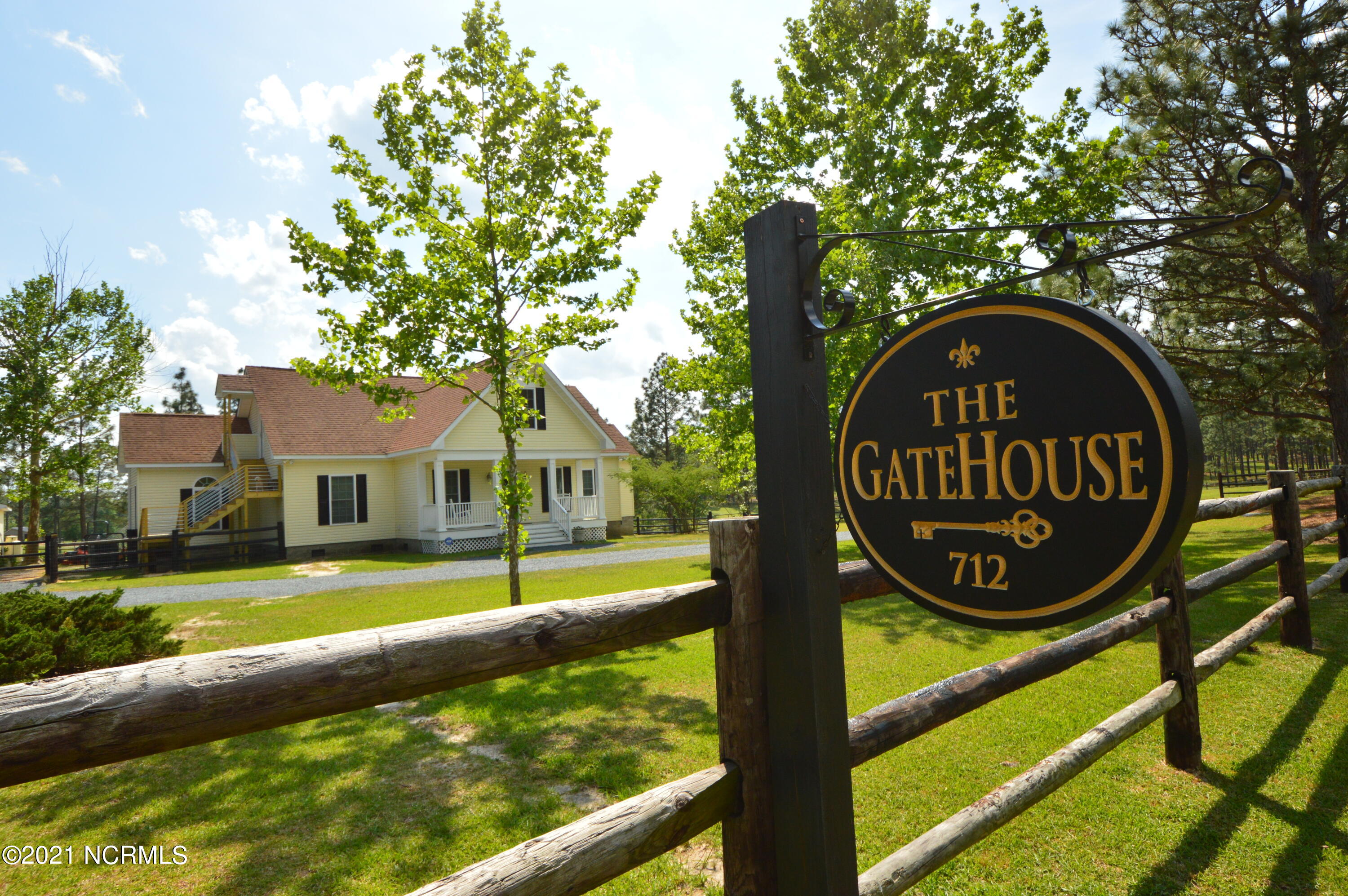 712 Youngs Road Vass, NC 28394 - Photo 1 of 59 DSC_0153