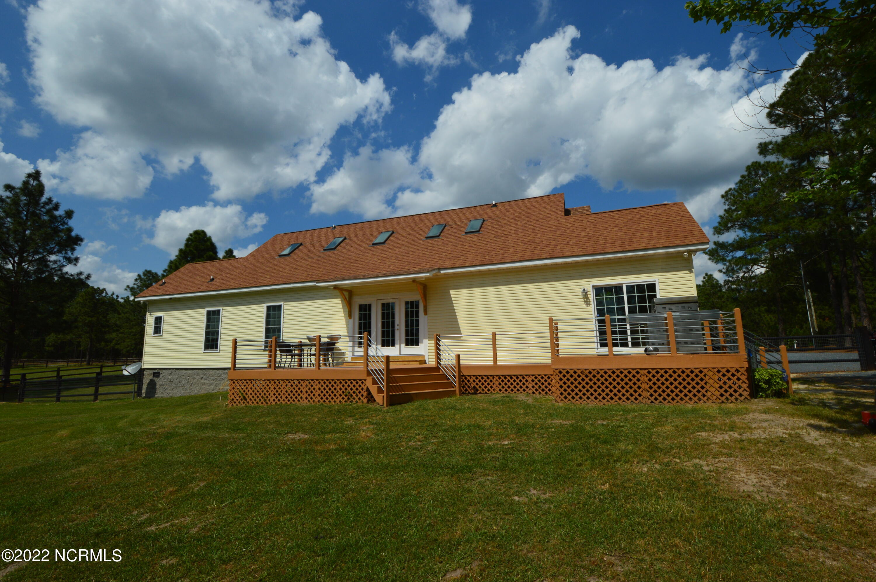 712 Youngs Road Vass, NC 28394 - Photo 5 of 59 DSC_0117