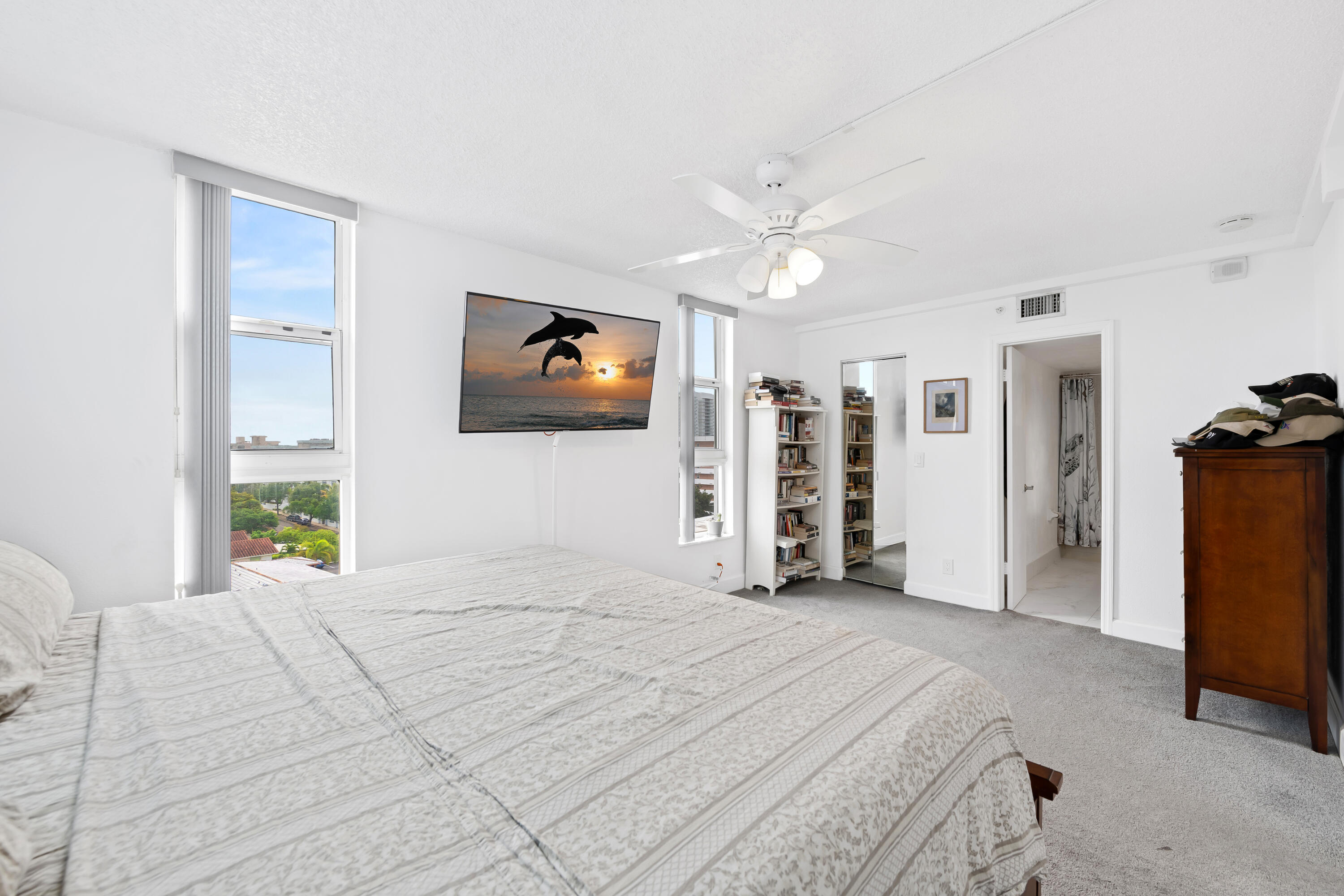 1505 North Riverside Drive, Unit 808 Pompano Beach, FL 33062 - Photo 9 of 41 DSC_5965