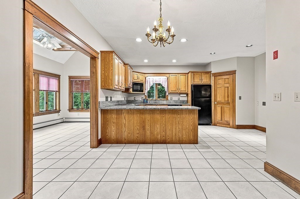176 Putnam Road Holden, MA 01520 - Photo 22 of 42 Gallery Image 22
