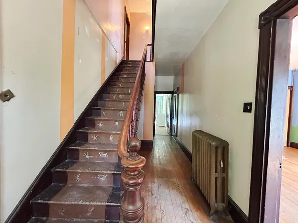 $579,900 | 25 Pleasant Avenue, Portland, ME 04103