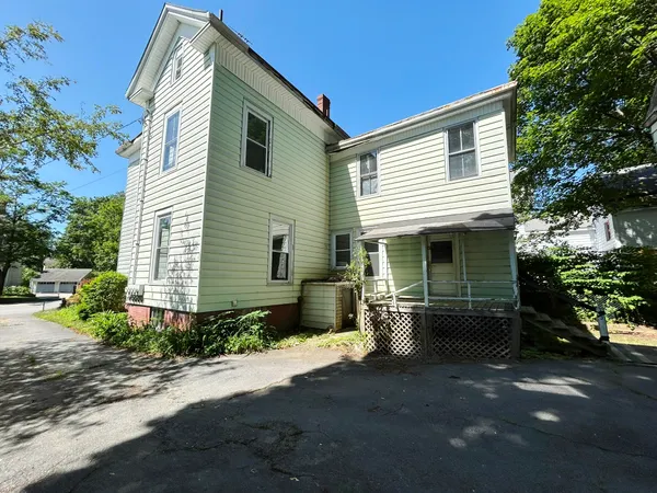 $579,900 | 25 Pleasant Avenue, Portland, ME 04103