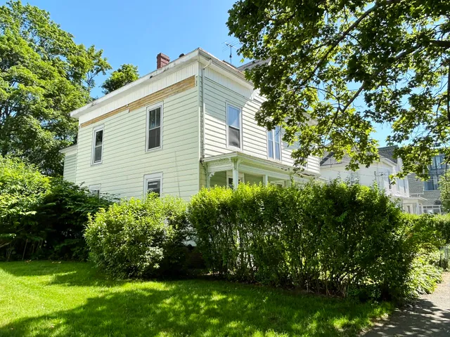$639,900 | 25 Pleasant Avenue, Portland, ME 04103