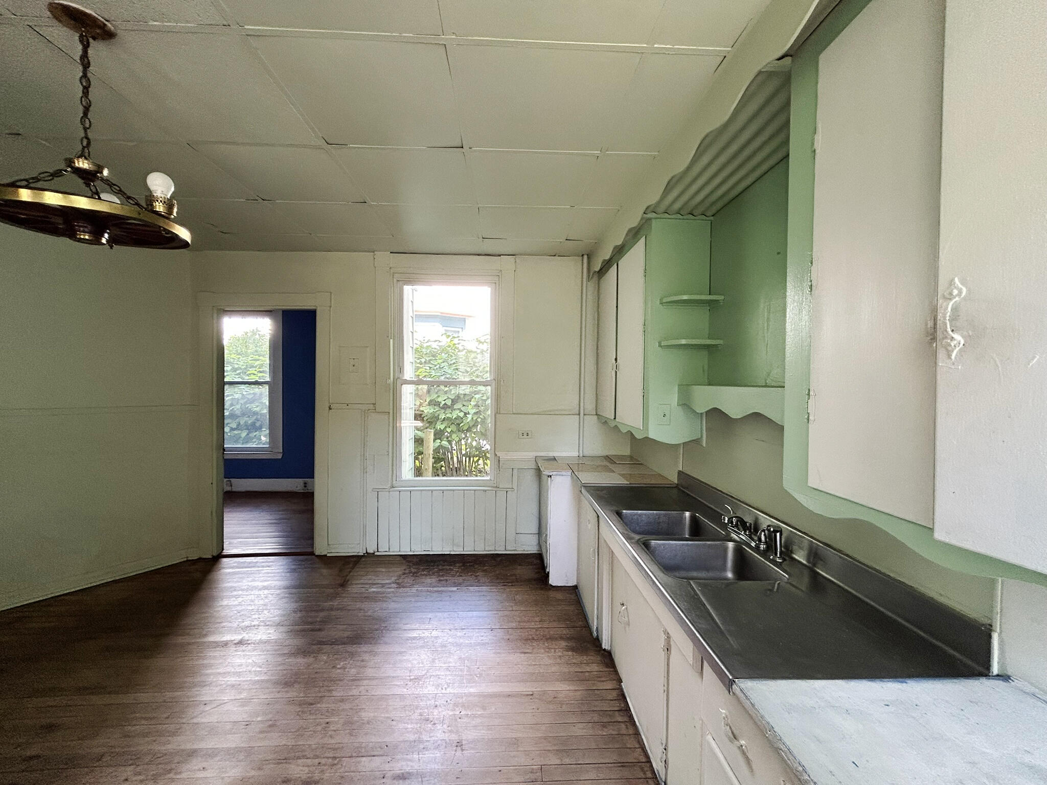 25 Pleasant Avenue Portland, ME 04103 - Photo 7 of 44 IMG_1828