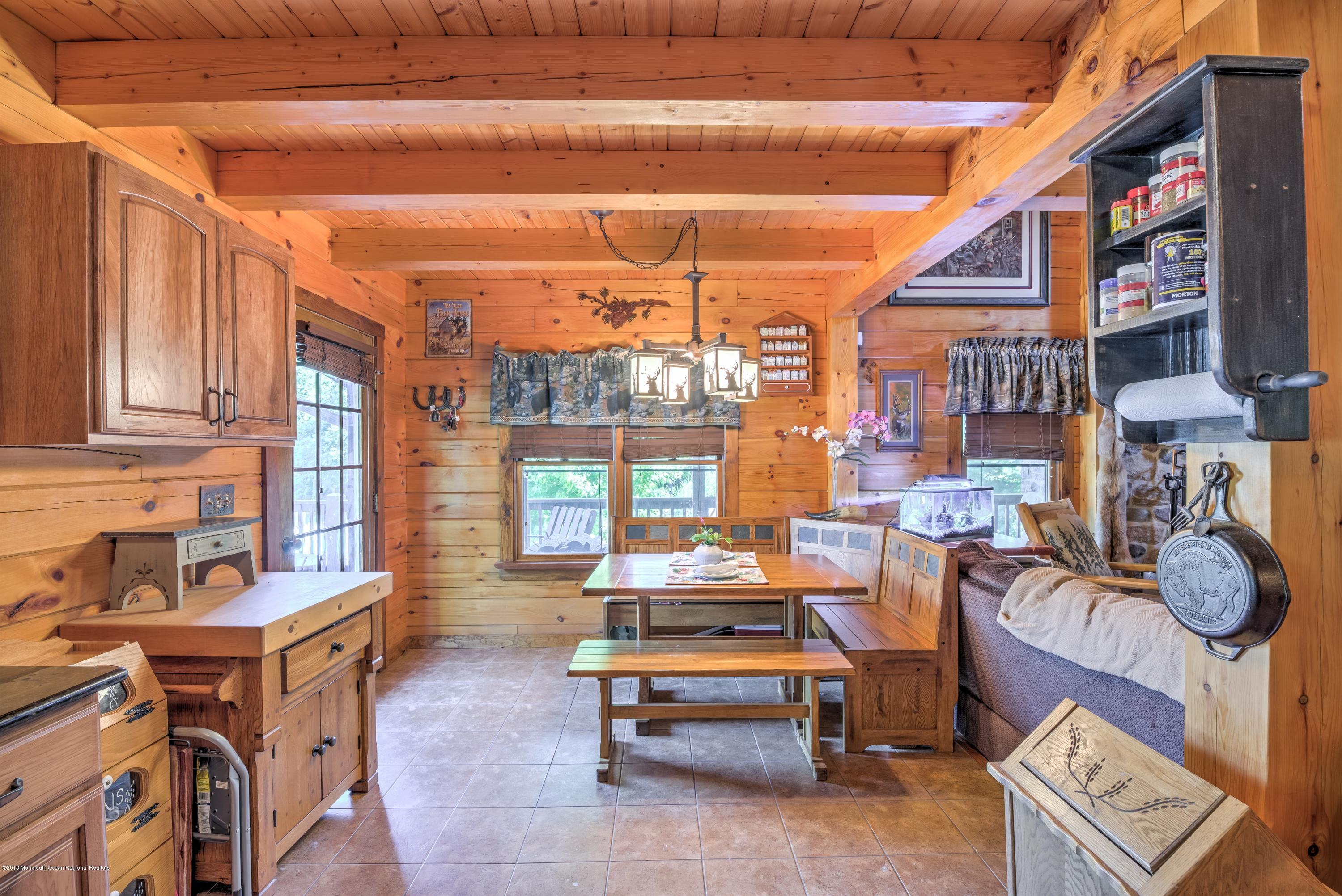 20 Brookside Road Clarksburg, NJ 08510 - Photo 10 of 38 010_KITCHEN