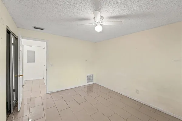 $249,900 | 3850 13th Avenue North, Unit 106, St. Petersburg, FL 33713