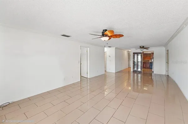 $249,900 | 3850 13th Avenue North, Unit 106, St. Petersburg, FL 33713