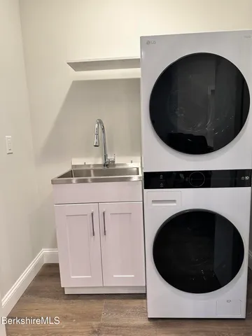 $899,000 | 281 Main Street, Unit 2C, Great Barrington, MA 01230