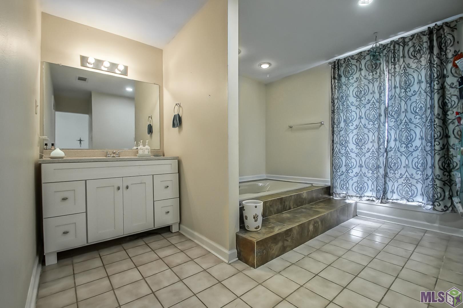 16323 Coliseum Avenue Baton Rouge, LA 70816 - Photo 17 of 22