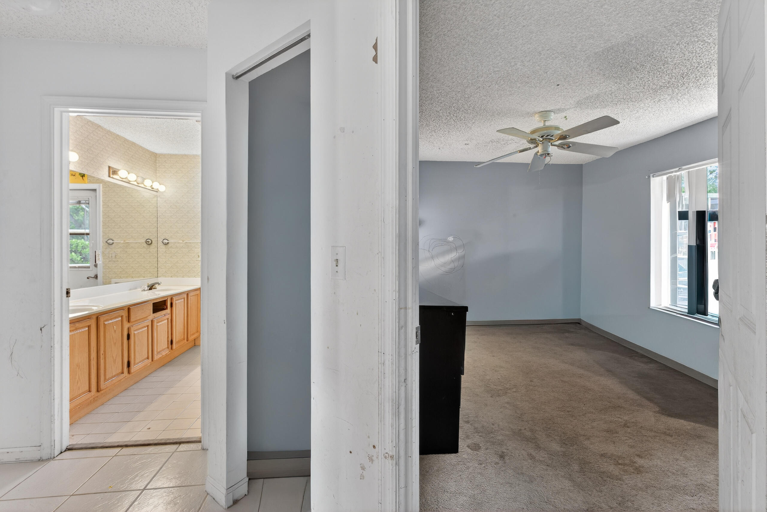 2825 Northwest 29th Drive Boca Raton, FL 33434 - Photo 28 of 56 043_Daniela_boca-20