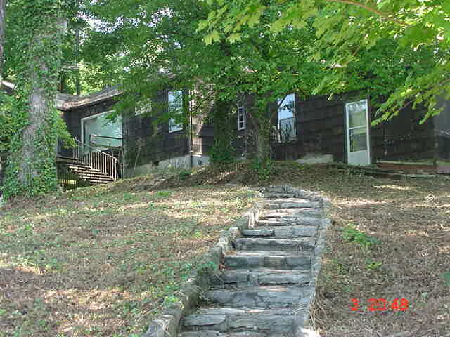 4107 Manor Road Chattanooga, TN 37411 - Photo 1 of 3 Primary Photo