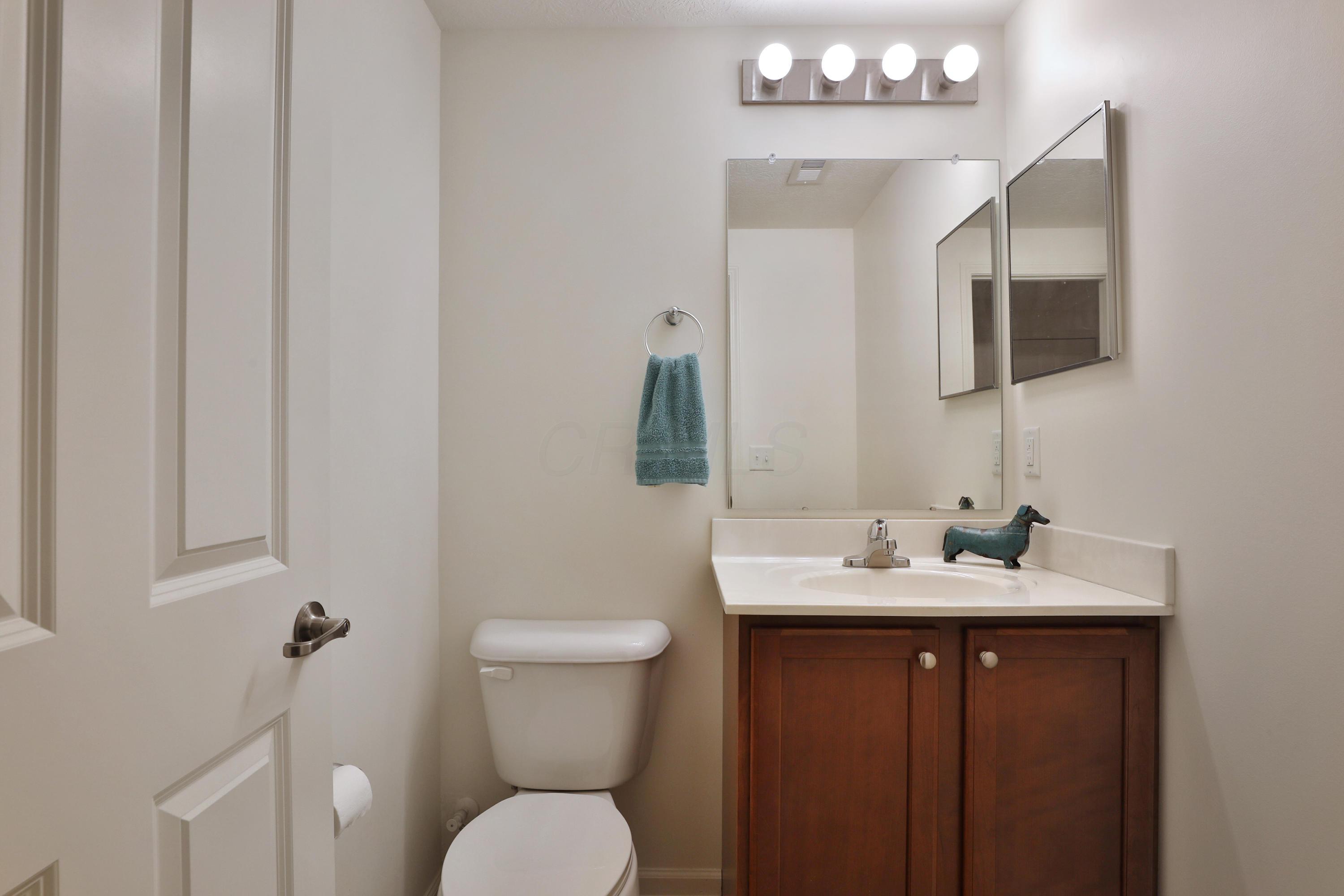 8287 Bruntsfield Road Columbus, OH 43235 - Photo 24 of 36 Gallery Image 24