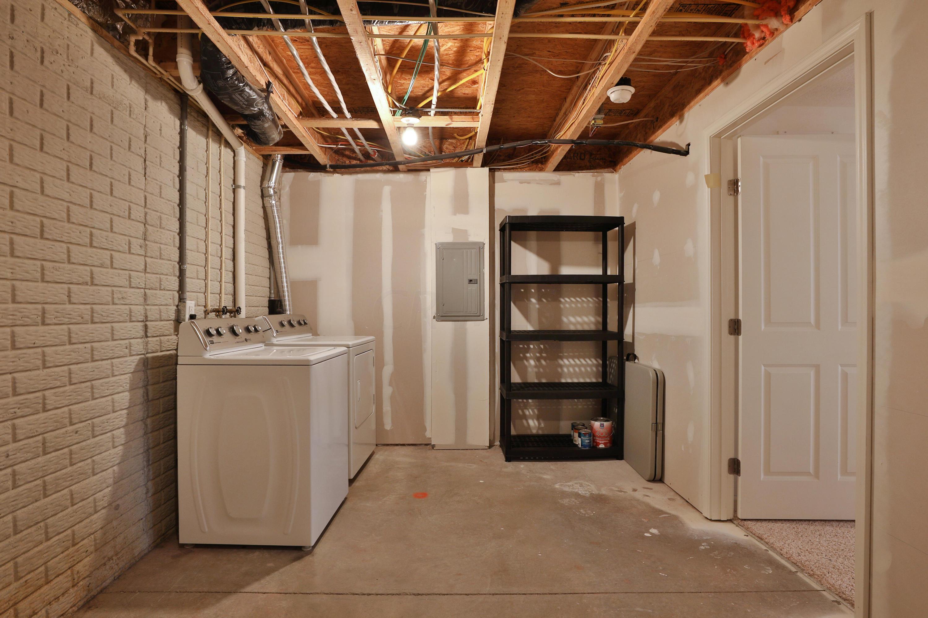 8287 Bruntsfield Road Columbus, OH 43235 - Photo 25 of 36 Gallery Image 25