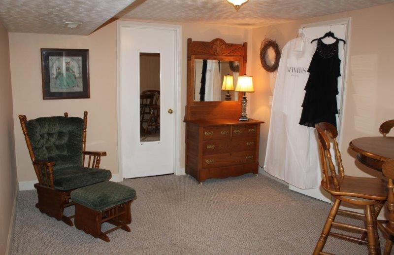 1645 Reece Road Salem, VA 24153 - Photo 25 of 45 IMG_9871