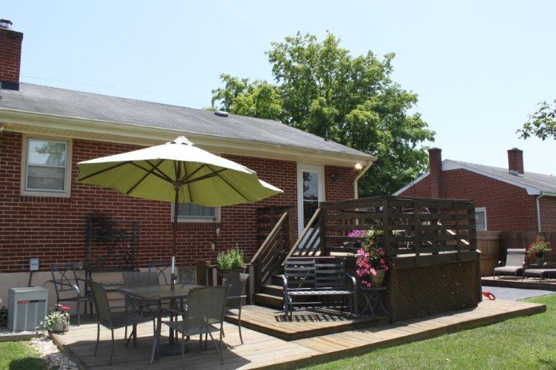 1645 Reece Road Salem, VA 24153 - Photo 31 of 45 Deck & Patio