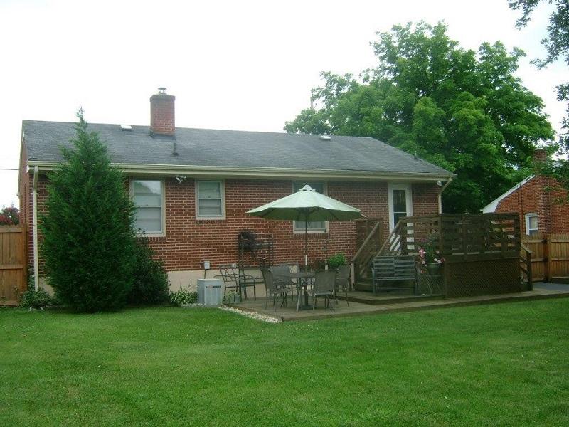 1645 Reece Road Salem, VA 24153 - Photo 37 of 45 Back of home