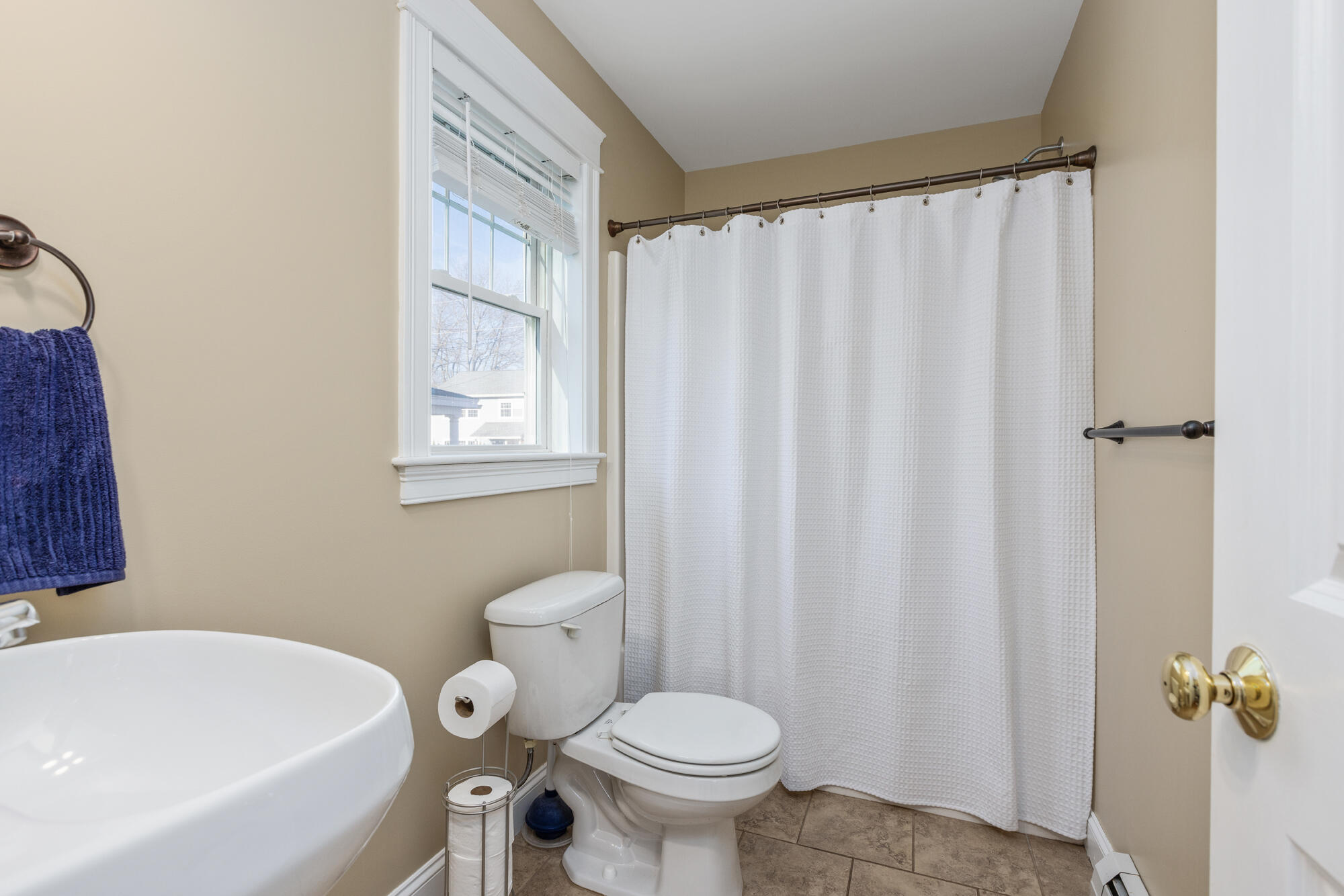 106 Cumberland Road South Portland, ME 04106 - Photo 13 of 63 106 Cumberland Rd._W5_012