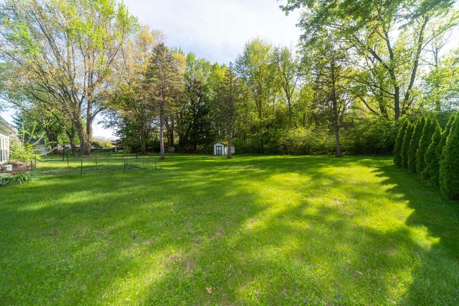 1224 Buchman Road Fremont, OH 43420 - Photo 24 of 35 Gallery Image 24