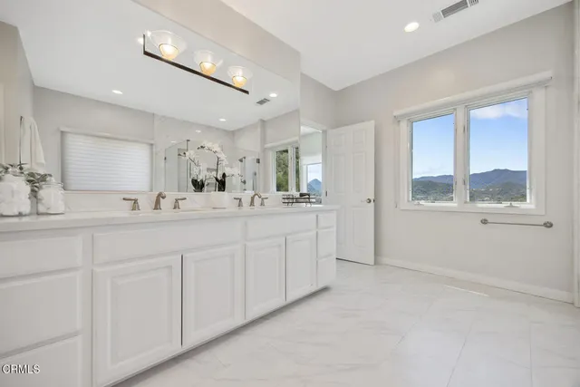 $2,725,000 | 1766 Stanhope Court, Westlake Village, CA 91361