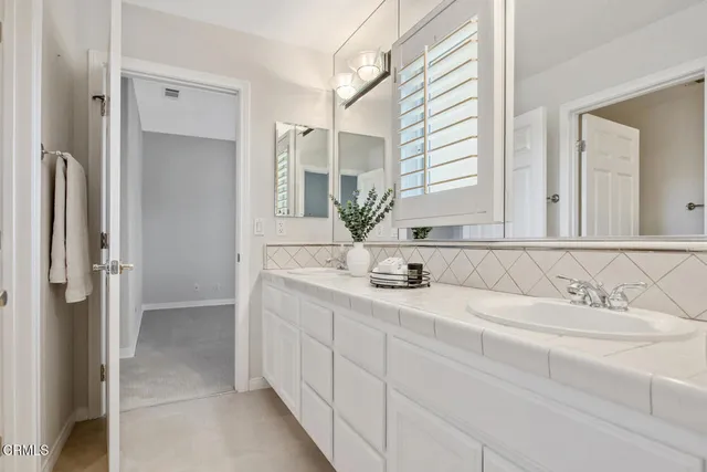 $2,725,000 | 1766 Stanhope Court, Westlake Village, CA 91361