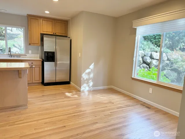 $4,150 | 8316 121st Avenue Southeast, Newcastle, WA 98056