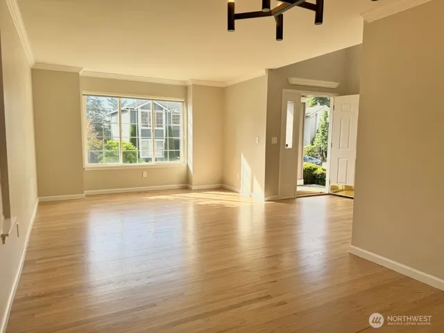 $4,150 | 8316 121st Avenue Southeast, Newcastle, WA 98056