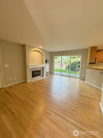 $4,150 | 8316 121st Avenue Southeast, Newcastle, WA 98056