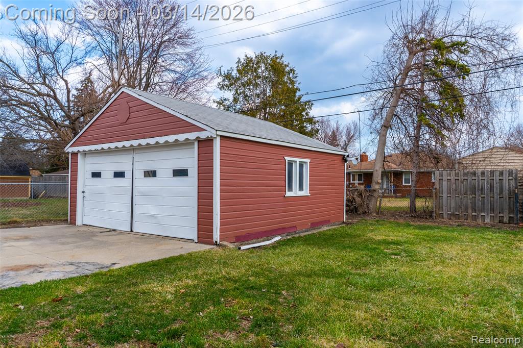 22824 Donald Avenue Eastpointe, MI 48021 - Photo 32 of 36 Gallery Image 32