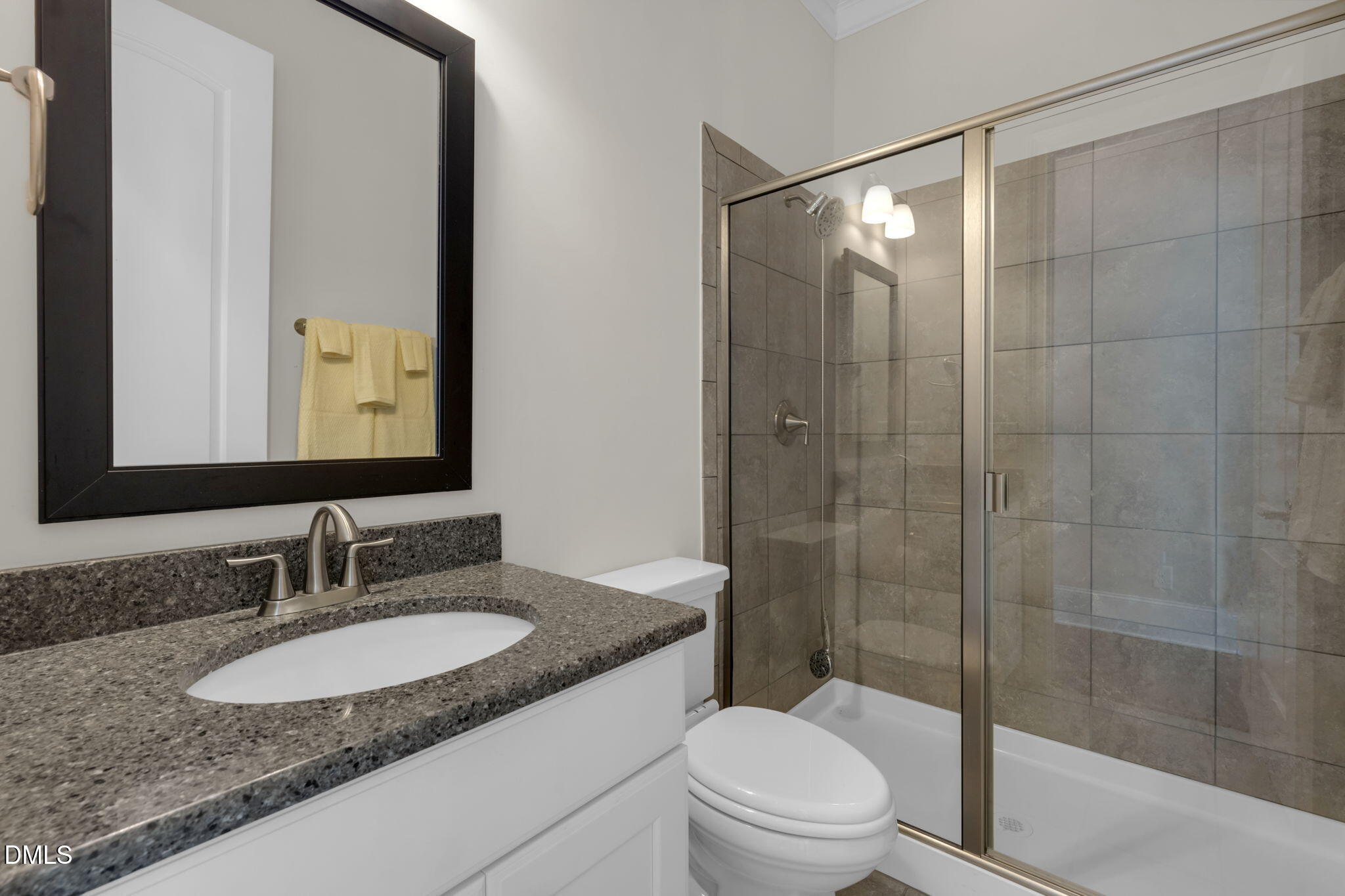 12511 Bellstone Lane Raleigh, NC 27614 - Photo 20 of 53 Main Floor Hall Bath