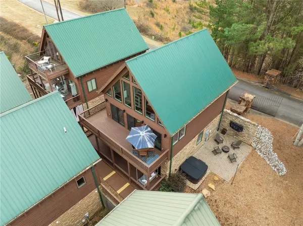 $979,550 | 113 Knots Lane, Six Mile, SC 29682