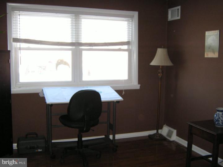 12642 Medford Road Philadelphia, PA 19154 - Photo 19 of 25