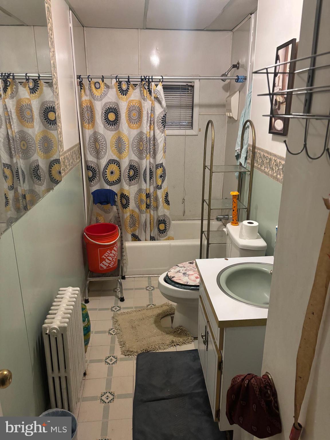 2003 North 33rd Street Philadelphia, PA 19121 - Photo 15 of 16 1st floor bathroom