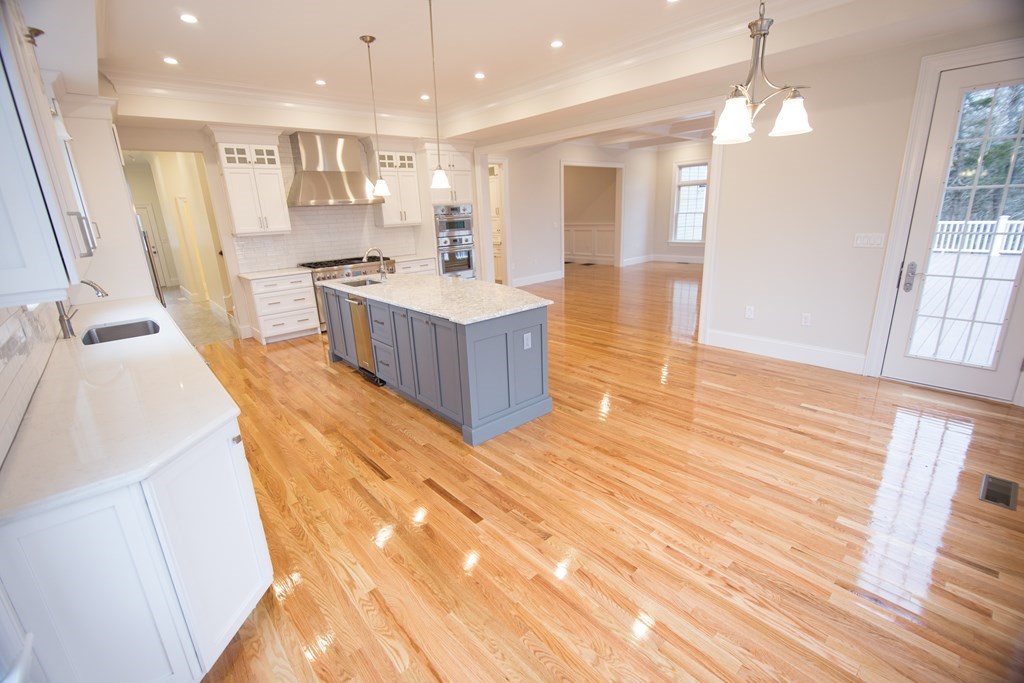 20 Cart Path Lane Lexington, MA 02421 - Photo 3 of 18 Gallery Image 3