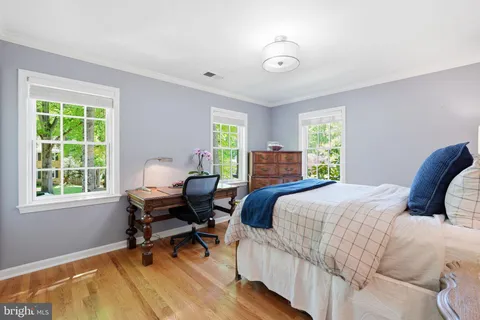 $2,375,000 | 8020 River Falls Drive, Potomac, MD 20854