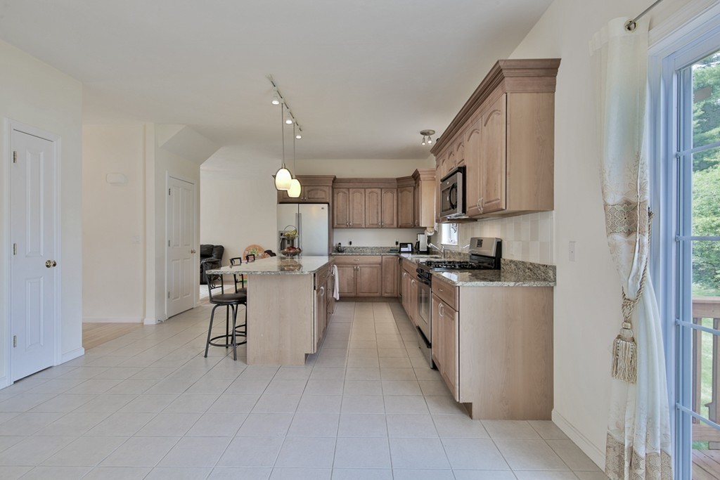 4 Windsor Road Shirley, MA 01464 - Photo 23 of 23